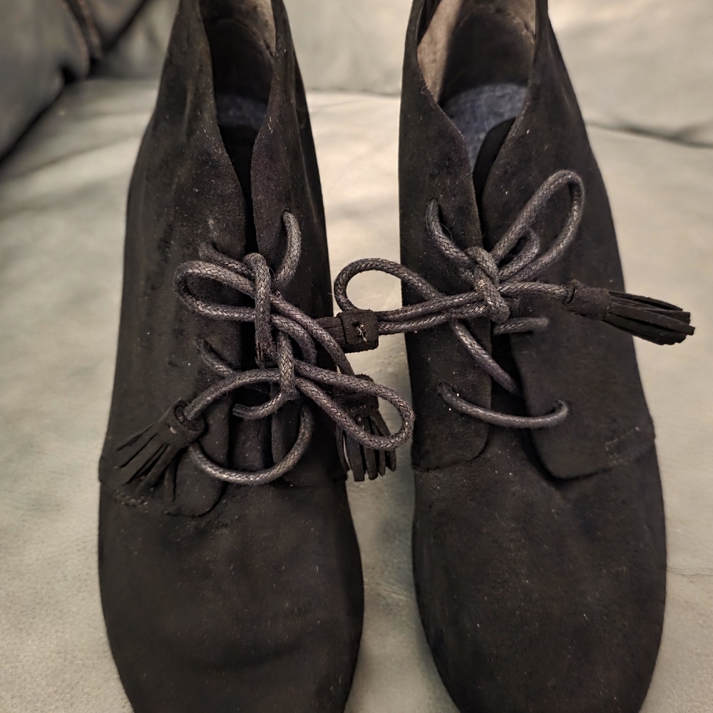 Dr. Scholl's Black Suede Ankle Booties